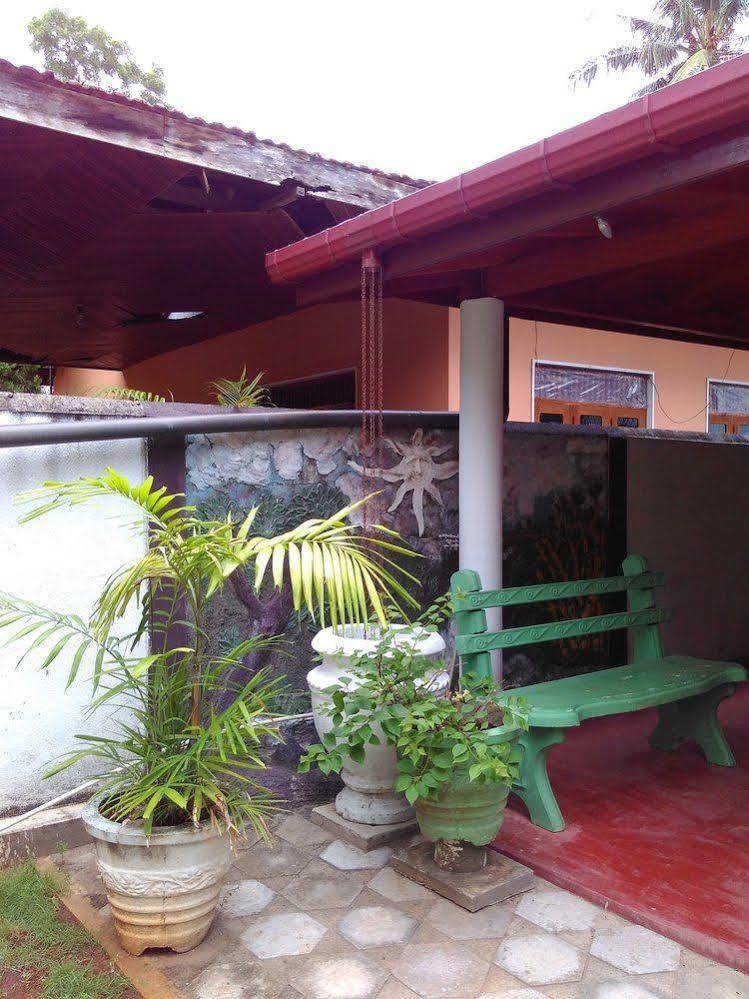 Sanoga Holiday Resort Tissamaharama Luaran gambar