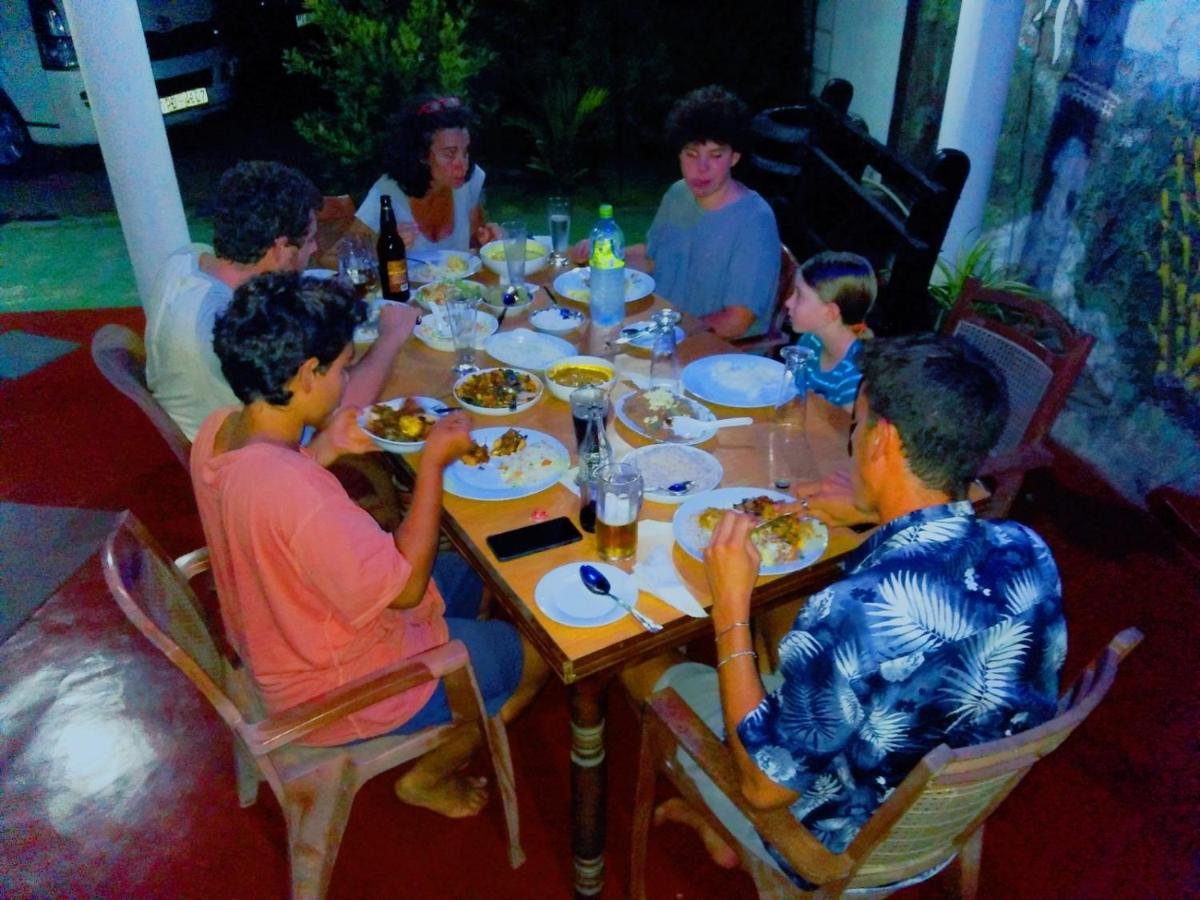 Sanoga Holiday Resort Tissamaharama Luaran gambar